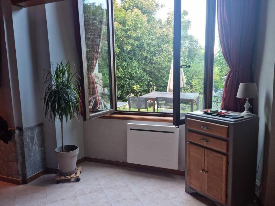 Chateau D'Uriage - Duplex Avec Terrasse Privative Saint-Martin-d'Uriage Ngoại thất bức ảnh